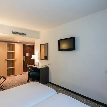 Miramont Hotel