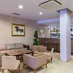 密拉蒙酒店 酒店