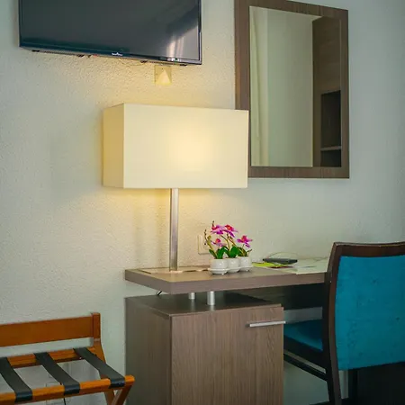 Miramont Hotel 4*